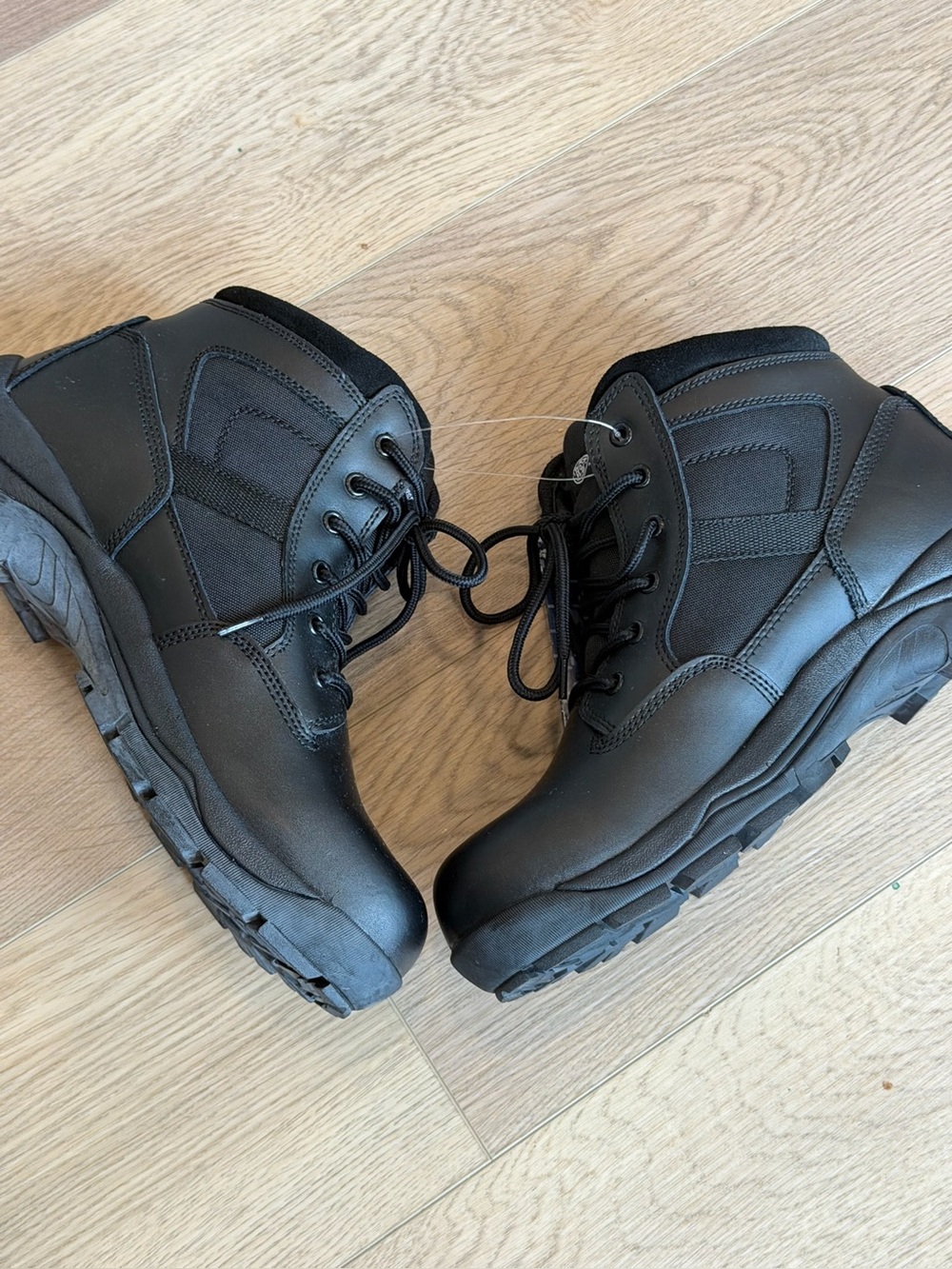 Smith & Wesson Force 6 Waterproof Tactical Boots Women’s 11W Black - Picture 9 of 9